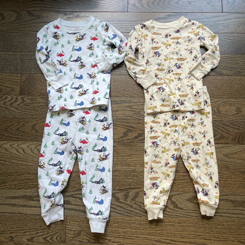 Janie and Jack Good Night Pajama Lot | Disney Mickey Mouse | Holiday Sled & Fall